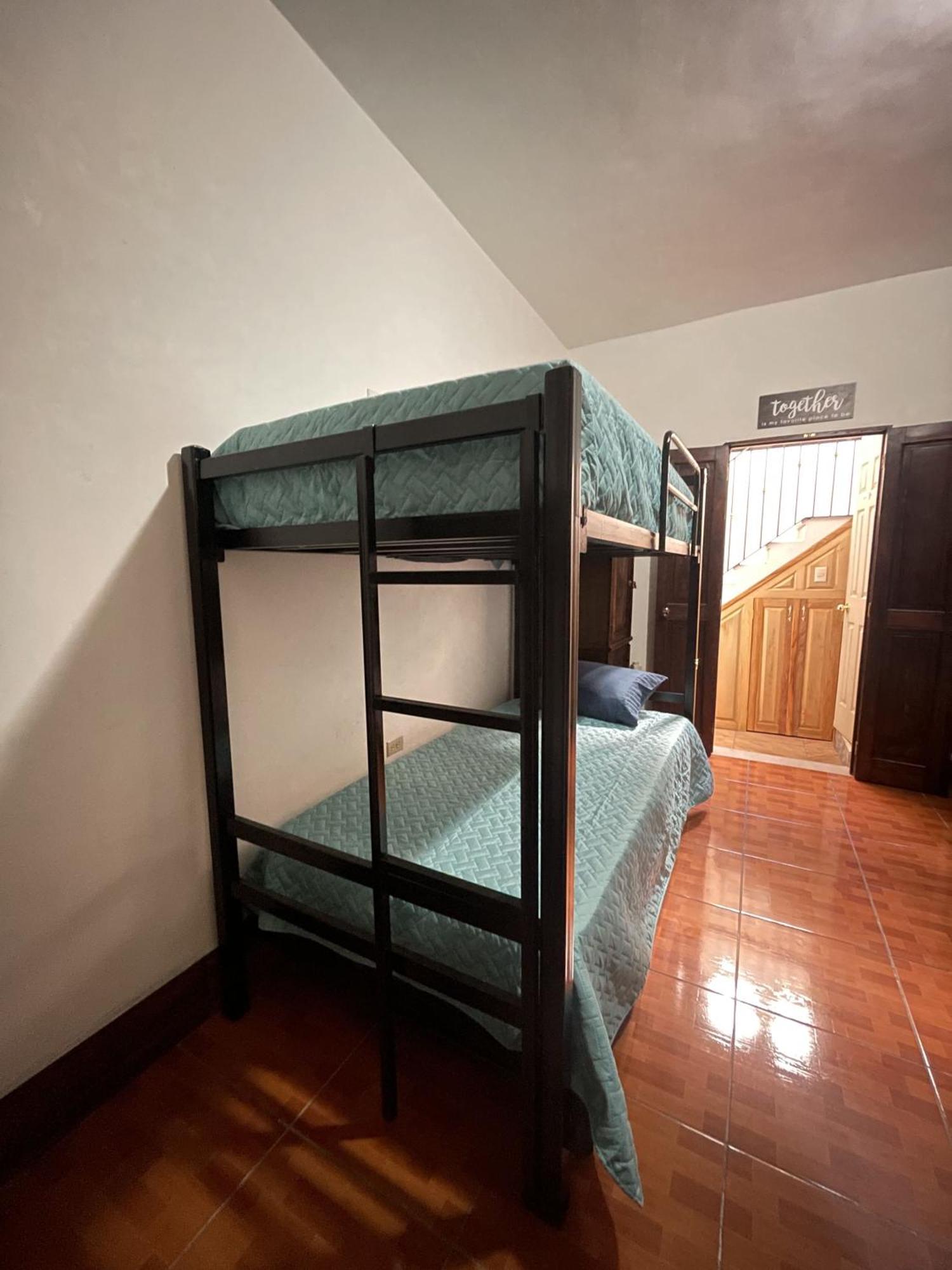 Zoola Suites Antigua Eksteriør bilde